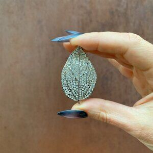 Embellished Crystal Leaf Silver Brooch Accesory